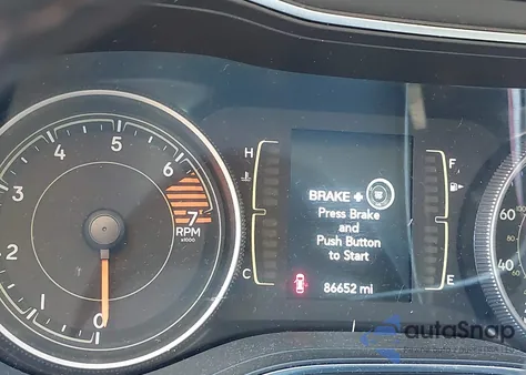 2019 Jeep Cherokee Latitude Plus Fwd from USA, damaged, VIN 1C4PJLLB9KD289871